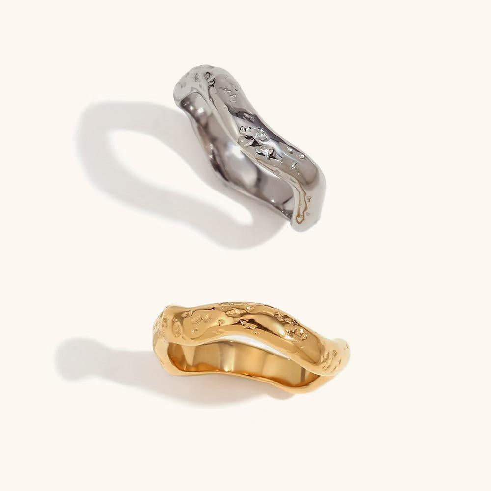 Nora Wave Ring