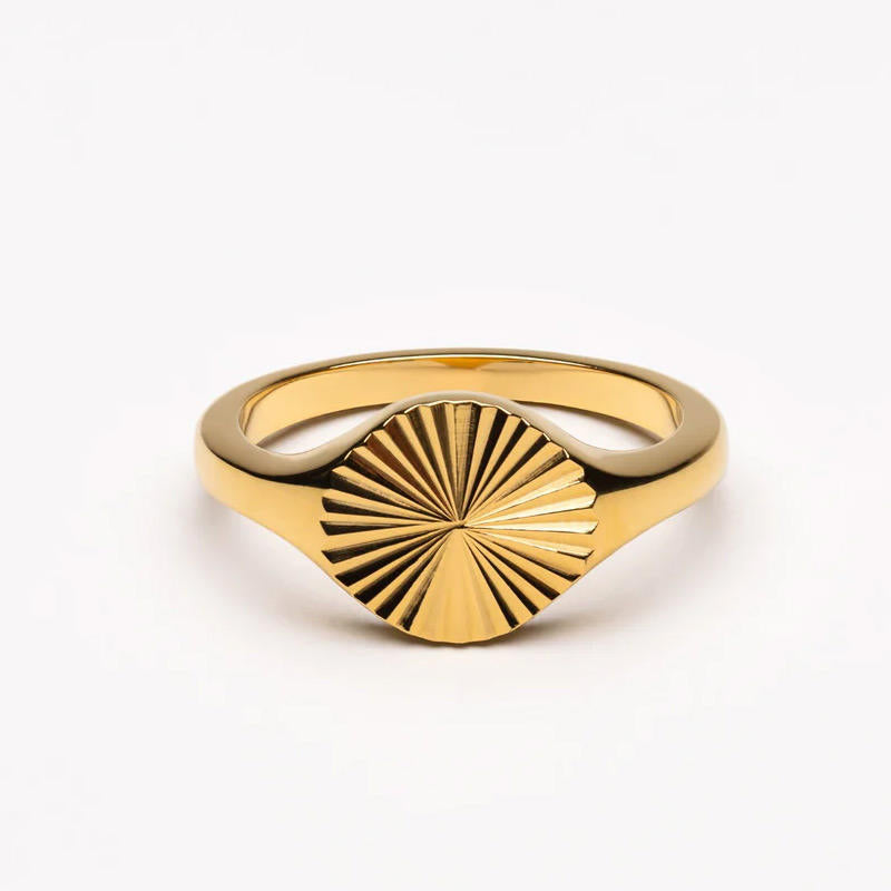 Solara Signet Ring